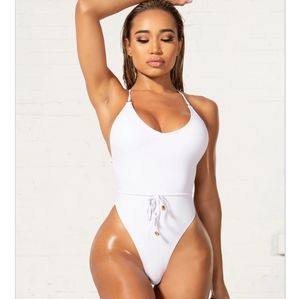 2 Swimsuits for $25👙🩱